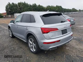 2022 Audi Q5 S line Premium Plus with VIN WA1EAAFY7N2002131, listed as a IAAI auction lot 42496307 with 25,840 mi miles and . Bid and sale history available at DreamBid. Image 3.