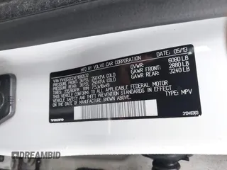 2014 Volvo XC90 with VIN YV4952CZ4E1680532, listed as a IAAI auction lot 40978944 with 94,525 mi miles and . Bid and sale history available at DreamBid. Image 9.
