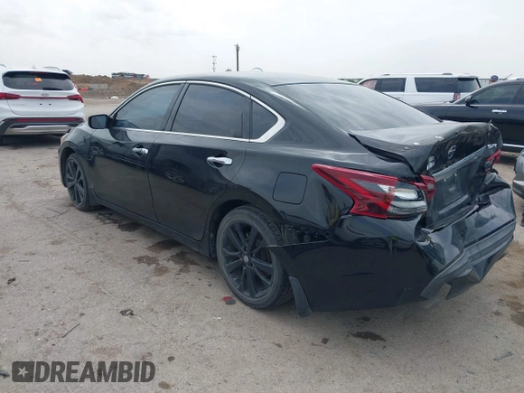2017 Nissan Altima SR with VIN 1N4AL3AP2HN360514, listed as a IAAI auction lot 41946864 with 163,937 mi miles and . Bid and sale history available at carsss.com. Image 3.