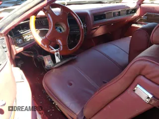 1972 Cadillac Eldorado z VIN 6D47R2Q198947, wystawiony jako Copart lot #67572714 z przebiegiem 63 965 mil mil oraz Nie do naprawy. Historia ofert i sprzedaży dostępna na DreamBid. Obrazek 8.