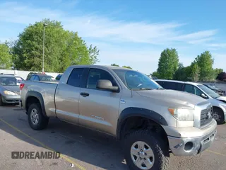 2007 Toyota Tundra SR5 с VIN 5TFRT54177X013618, выставлен на аукционе IAAI как лот 42594249 с пробегом 164 206 миль миль и . История ставок и продаж доступна на DreamBid. Изображение 1.