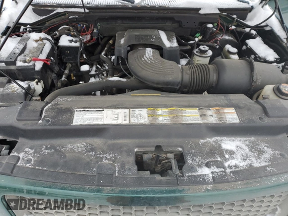 2000 Ford F-150 XL with VIN 2FTRX18L5YCB19092, listed as a Copart auction lot 43812505 with 139,503 mi miles and Salvage Title. Bid and sale history available at carsss.com. Image 11.