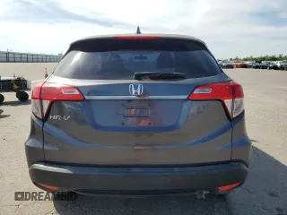 2021 Honda HR-V LX with VIN 3CZRU5H36MM731259, listed as a Copart auction lot 52697995 with 39,716 mi miles and Salvage Title. Bid and sale history available at carsss.com. Image 6.
