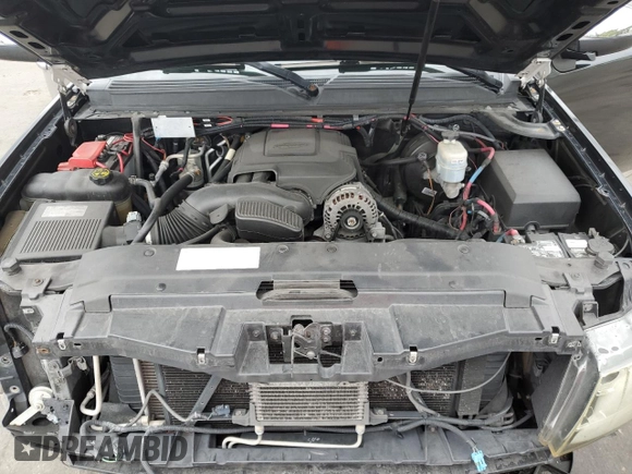 2012 Chevrolet Tahoe Commercial with VIN 1GNLC2E05CR303999, listed as a Copart auction lot 55617295 with 148,326 mi miles and Salvage title. Bid and sale history available at DreamBid. Image 12.