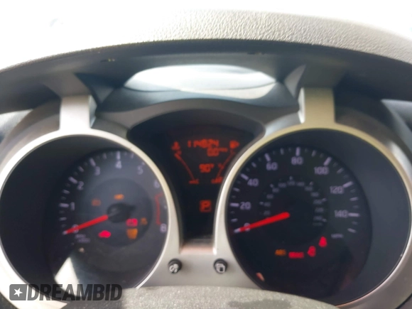 2015 Nissan Juke SV with VIN JN8AF5MV8FT553710, listed as a IAAI auction lot 41522207 with 114,824 mi miles. Bid and sale history available at carsss.com. Image 7.