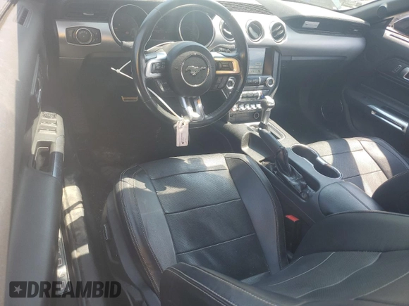 2019 Ford Mustang EcoBoost z VIN 1FATP8UH2K5181699, wystawiony jako Copart lot #58892445 z przebiegiem 118 265 mil mil oraz Szkoda całkowita • Salvage title. Historia ofert i sprzedaży dostępna na DreamBid. Obrazek 8.