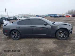 2014 Dodge Charger SXT with VIN 2C3CDXJG6EH372066, listed as a IAAI auction lot 41975705 with 112,672 mi miles. Bid and sale history available at carsss.com. Image 13.