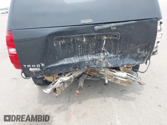 2009 Chevrolet Tahoe 1LT z VIN 1GNFK23009R297220, wystawiony jako IAAI lot #42480122 z przebiegiem 256 343 mil mil oraz . Historia ofert i sprzedaży dostępna na DreamBid. Obrazek 6.
