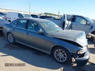 2003 BMW 5 Series 525iA with VIN WBADT43433G024770, listed as a IAAI auction lot 41672911 with 1 mi miles. Bid and sale history available at carsss.com. Image 1.