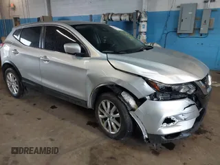 2020 Nissan Rogue S z VIN JN1BJ1CW3LW649128, wystawiony jako IAAI lot #42226504 z przebiegiem 81 284 mil mil oraz . Historia ofert i sprzedaży dostępna na DreamBid. Obrazek 1.