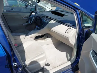 2011 Toyota Prius I z VIN JTDKN3DU2B0258189, wystawiony jako IAAI lot #42264118 z przebiegiem 206 520 mil mil oraz . Historia ofert i sprzedaży dostępna na DreamBid. Obrazek 5.