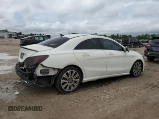 2018 Mercedes-Benz CLA 250 z VIN WDDSJ4EB7JN592630, wystawiony jako Copart lot #53271775 z przebiegiem 84 383 mil mil oraz Szkoda całkowita • Salvage title. Historia ofert i sprzedaży dostępna na DreamBid. Obrazek 3.