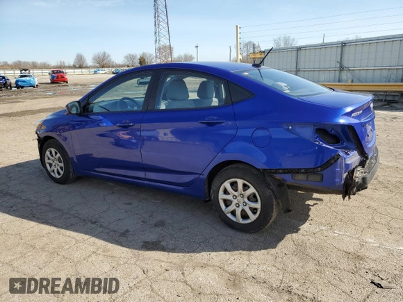2012 Hyundai Accent GLS z VIN KMHCT4AE6CU183208, wystawiony jako Copart lot #51805365 z przebiegiem 118 061 mil mil oraz Szkody całkowita. Historia ofert i sprzedaży dostępna na DreamBid. Obrazek 2.