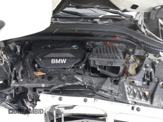 2018 BMW X1 xDrive28i with VIN WBXHT3C33J3H29973, listed as a IAAI auction lot 41547866 with 1 mi miles. Bid and sale history available at carsss.com. Image 10.