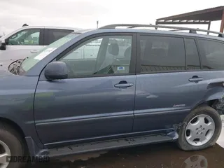 2006 Toyota Highlander w/3rd Row with VIN JTEEP21A360174203, listed as a IAAI auction lot 41787747 with 143,519 mi miles. Bid and sale history available at carsss.com. Image 14.