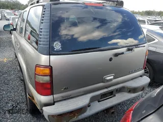 2002 Chevrolet Tahoe LT with VIN 1GNEK13Z42R248791, listed as a Copart auction lot 74087854 with 0 mi miles and Salvage Title. Bid and sale history available at carsss.com. Image 6.