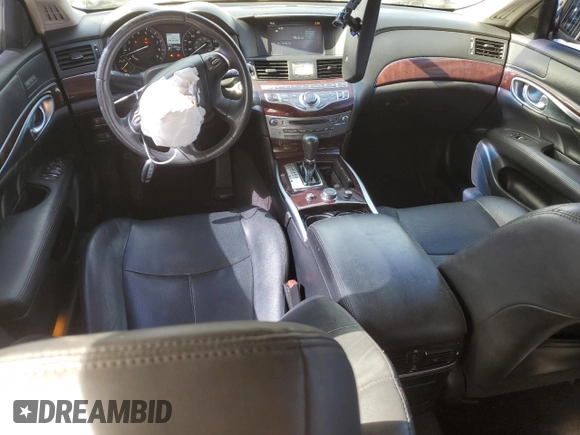 2015 Infiniti Q70 z VIN JN1BY1PR9FM831870, wystawiony jako Copart lot #46022015 z przebiegiem 144 553 mil mil oraz Szkoda całkowita • Salvage title. Historia ofert i sprzedaży dostępna na DreamBid. Obrazek 8.