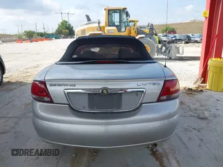 2005 Chrysler Sebring Limited with VIN 1C3EL65R55N705544, listed as a IAAI auction lot 42047691 with 141,136 mi miles and . Bid and sale history available at DreamBid. Image 16.