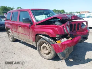 2012 Jeep Patriot Latitude with VIN 1C4NJRFB3CD717540, listed as a IAAI auction lot 42382762 with 147,196 mi miles and . Bid and sale history available at DreamBid. Image 1.