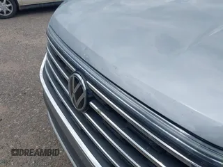 2024 Volkswagen Atlas SE with VIN 1V2WR2CA3RC567670, listed as a IAAI auction lot 42719550 with 36,623 mi miles and . Bid and sale history available at DreamBid. Image 6.