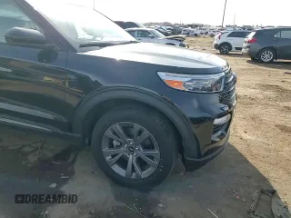 2023 Ford Explorer XLT with VIN 1FMSK8DH9PGB82621, listed as a Copart auction lot 50576485 with 28,026 mi miles and Salvage Title. Bid and sale history available at carsss.com. Image 12.