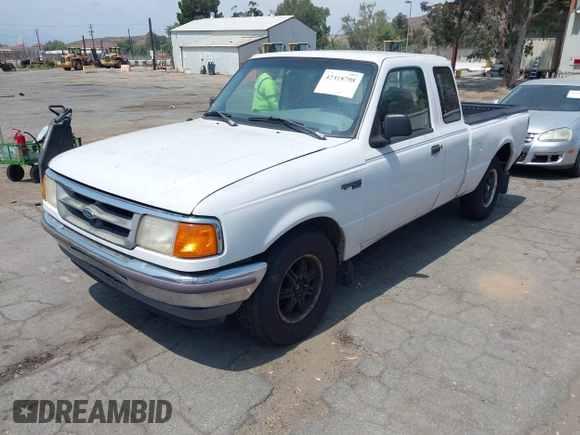 1995 Ford Ranger Splash z VIN 1FTCR14U4SPA34569, wystawiony jako IAAI lot #42418798 z przebiegiem 147 460 mil mil oraz . Historia ofert i sprzedaży dostępna na DreamBid. Obrazek 2.
