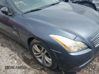 2010 Infiniti G37 Coupe x with VIN JN1CV6EL9AM151002, listed as a IAAI auction lot 42035688 with 209,757 mi miles. Bid and sale history available at carsss.com. Image 17.