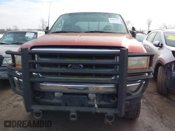 2001 Ford Super Duty F-250 XL with VIN 1FTNW21F61EB16701, listed as a IAAI auction lot 41687274 with 227,092 mi miles. Bid and sale history available at carsss.com. Image 13.