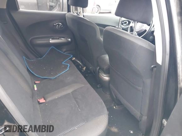 2015 Nissan Juke S with VIN JN8AF5MR3FT508225, listed as a IAAI auction lot 41066571 with 131,319 mi miles. Bid and sale history available at carsss.com. Image 8.