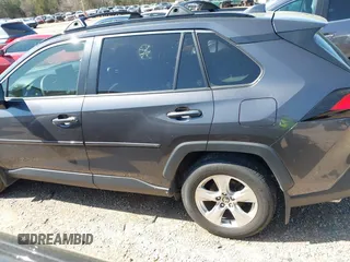 2020 Toyota RAV4 XLE with VIN JTMP1RFV1LJ028732, listed as a IAAI auction lot 41937050 with 40,839 mi miles. Bid and sale history available at carsss.com. Image 14.