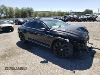 2019 Volkswagen Arteon SEL R-Line z VIN WVWSR7AN3KE025157, wystawiony jako Copart lot #66847823 z przebiegiem 60 973 mil mil oraz . Historia ofert i sprzedaży dostępna na DreamBid. Obrazek 4.