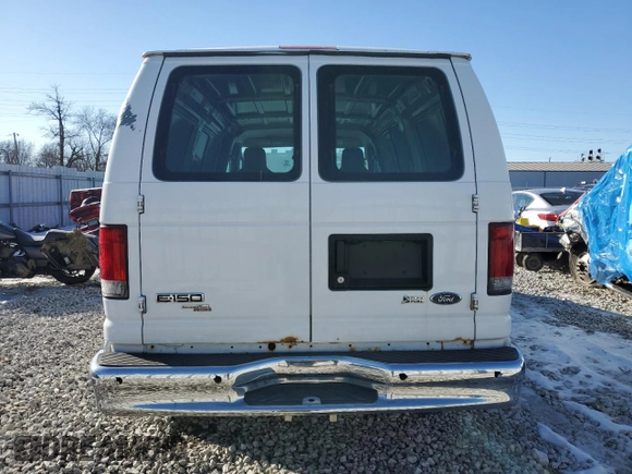 2013 Ford Econoline Cargo Commercial z VIN 1FTNE1EW2DDA76599, wystawiony jako Copart lot #41764135 z przebiegiem 183 955 mil mil oraz Czysty tytuł • Clean title. Historia ofert i sprzedaży dostępna na DreamBid. Obrazek 6.