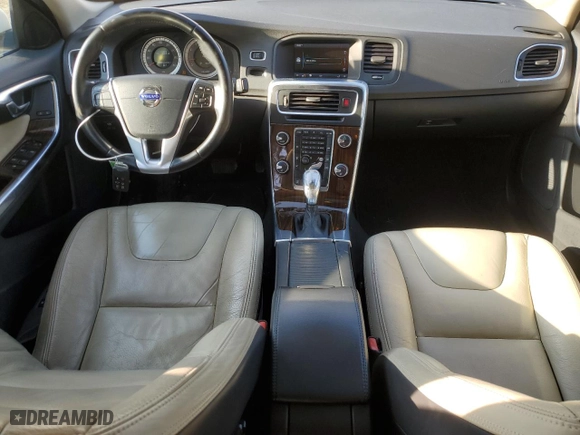 2013 Volvo S60 T5 Premier with VIN YV1612FS5D2211730, listed as a Copart auction lot 43998255 with 111,428 mi miles and Salvage Title. Bid and sale history available at carsss.com. Image 8.