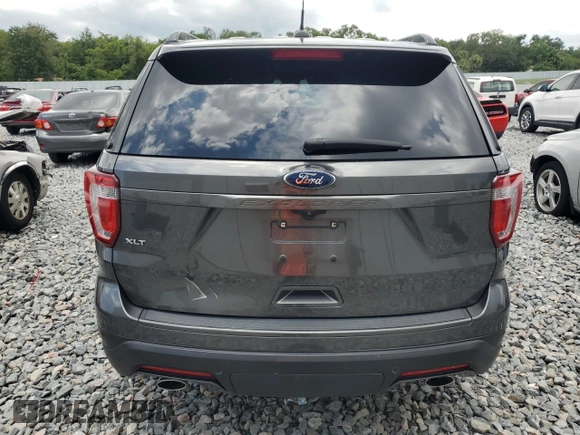 2018 Ford Explorer XLT z VIN 1FM5K7D88JGC64032, wystawiony jako Copart lot #58761555 z przebiegiem 92 190 mil mil oraz Nie do naprawy • Non repairable. Historia ofert i sprzedaży dostępna na DreamBid. Obrazek 6.