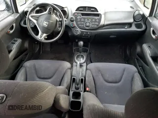 2013 Honda Fit Sport with VIN JHMGE8H52DC026844, listed as a Copart auction lot 86443994 with 0 mi miles and Salvage Title. Bid and sale history available at carsss.com. Image 8.