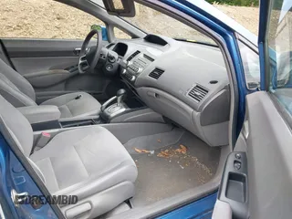 2006 Honda Civic LX z VIN 1HGFA16596L151430, wystawiony jako IAAI lot #42331418 z przebiegiem 53 812 mil mil oraz . Historia ofert i sprzedaży dostępna na DreamBid. Obrazek 5.