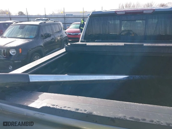 2019 GMC Sierra 1500 SLT with VIN 1GTU9DED3KZ240314, listed as a IAAI auction lot 41398197 with 81,463 mi miles. Bid and sale history available at carsss.com. Image 19.