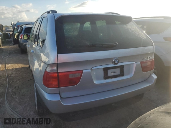 2002 BMW X5 4.4i with VIN 5UXFB33562LH37798, listed as a Copart auction lot 75174494 with 0 mi miles and Non Repairable. Bid and sale history available at carsss.com. Image 6.