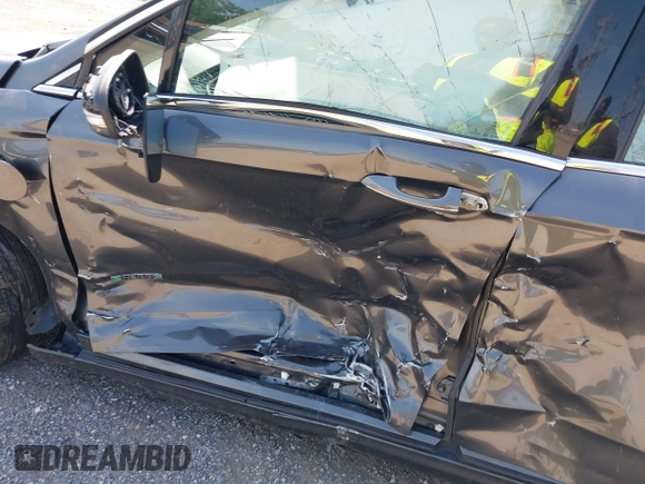 2018 Ford Fusion Titanium с VIN 3FA6P0SU2JR164525, выставлен на аукционе IAAI как лот 42585653 с пробегом 85 712 миль миль и . История ставок и продаж доступна на DreamBid. Изображение 6.