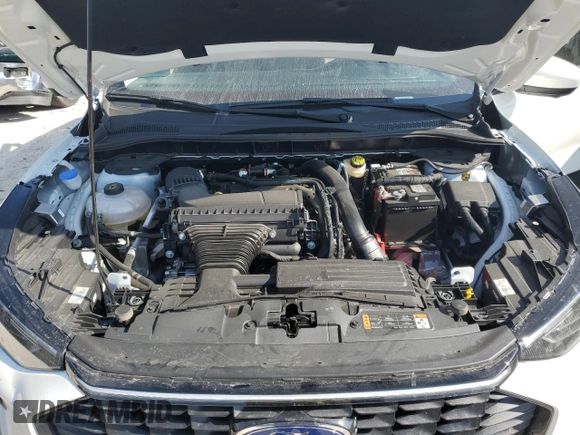 2024 Ford Escape Platinum with VIN 1FMCU9JAXRUA33229, listed as a Copart auction lot 44464685 with 5,431 mi miles and Salvage Title. Bid and sale history available at DreamBid. Image 12.