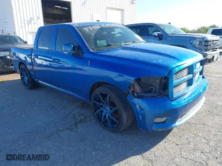 2010 Dodge Ram 1500 SLT with VIN 1D7RB1CT1AS181876, listed as a IAAI auction lot 41950727 with 190,272 mi miles. Bid and sale history available at carsss.com. Image 1.