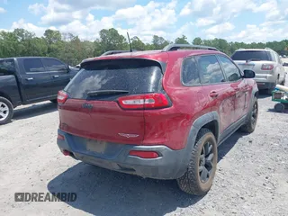 2017 Jeep Cherokee Trailhawk L Plus с VIN 1C4PJMBS4HD217640, выставлен на аукционе IAAI как лот 42546332 с пробегом 58 141 миль миль и . История ставок и продаж доступна на DreamBid. Изображение 4.