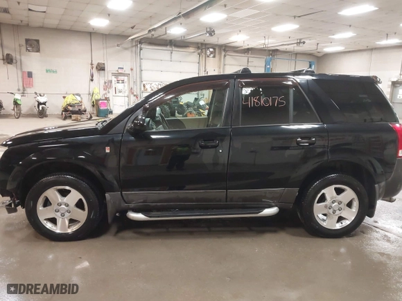 2005 Saturn VUE with VIN 5GZCZ63425S862215, listed as a IAAI auction lot 41810175 with 159,577 mi miles. Bid and sale history available at carsss.com. Image 15.