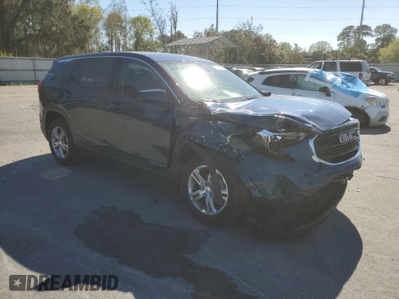2020 GMC Terrain SLE z VIN 3GKALTEV2LL196083, wystawiony jako Copart lot #49717925 z przebiegiem 64 773 mil mil oraz Szkody całkowita. Historia ofert i sprzedaży dostępna na DreamBid. Obrazek 4.