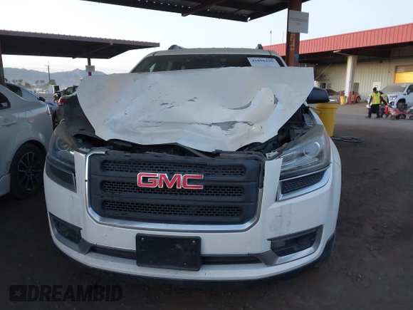 2014 GMC Acadia SLE with VIN 1GKKRNED5EJ198524, listed as a IAAI auction lot 41098195 with 132,572 mi miles and . Bid and sale history available at carsss.com. Image 12.
