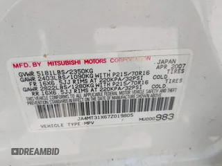 2007 Mitsubishi Outlander LS z VIN JA4MT31X67Z019805, wystawiony jako IAAI lot #42424258 z przebiegiem Nie podano mil oraz . Historia ofert i sprzedaży dostępna na DreamBid. Obrazek 9.