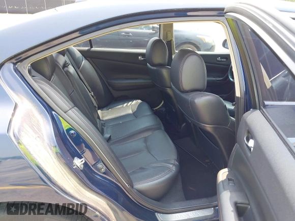 2011 Nissan Maxima SV z VIN 1N4AA5AP7BC843677, wystawiony jako IAAI lot #42407646 z przebiegiem 131 640 mil mil oraz . Historia ofert i sprzedaży dostępna na DreamBid. Obrazek 8.