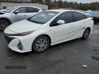 2020 Toyota Prius LE with VIN JTDKARFP0L3154371, listed as a Copart auction lot 51844005 with 34,134 mi miles and Salvage Title. Bid and sale history available at DreamBid. Image 1.