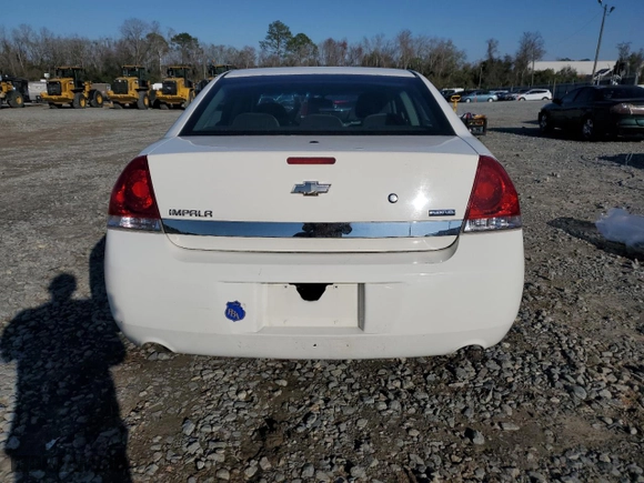 2008 Chevrolet Impala Police Police with VIN 2G1WS553289282284, listed as a Copart auction lot 46048085 with 211,868 mi miles and Salvage Title. Bid and sale history available at carsss.com. Image 6.