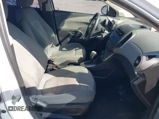 2014 Chevrolet Sonic LS with VIN 1G1JA6SH2E4186088, listed as a IAAI auction lot 42160978 with 184,693 mi miles and . Bid and sale history available at DreamBid. Image 5.